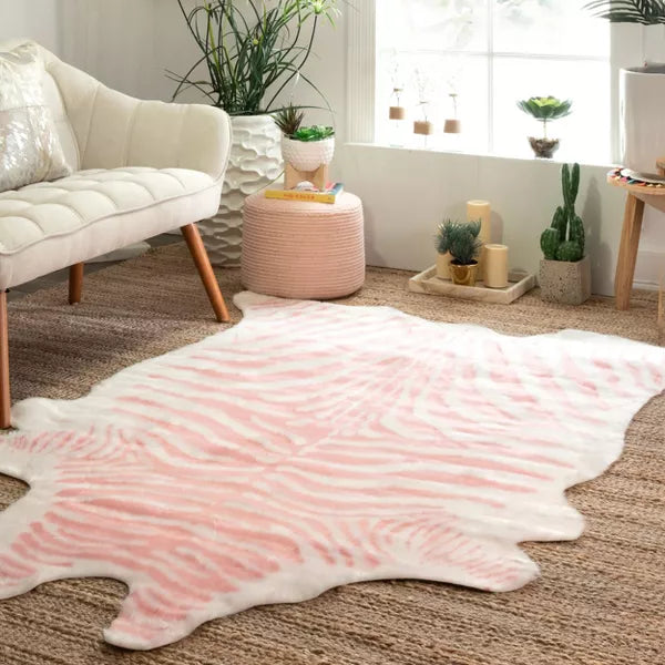 Alyssa Animal Shaped Indoor Area Rug, Pink/Ivory