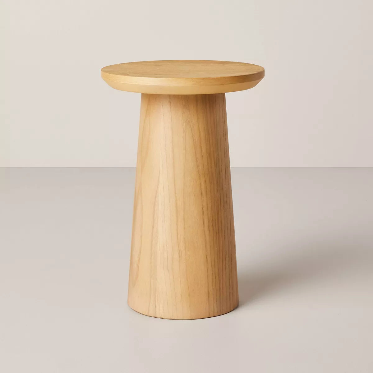 Wooden Round Pedestal Accent Drink Table SHOWROOM ITEM