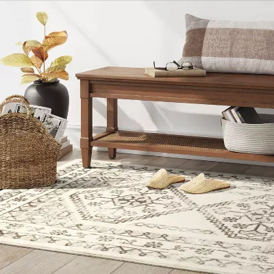 Washable Distressed Persian Accent Rug Cream - 4' x 5'6"