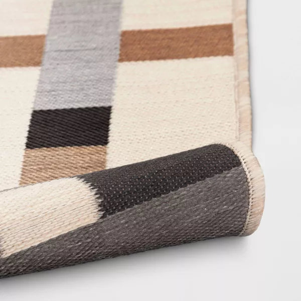 Grid Neutral Color Block Outdoor Area Rug 5'x7'