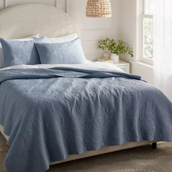 Garment Washed Paisley Stitch Quilt King