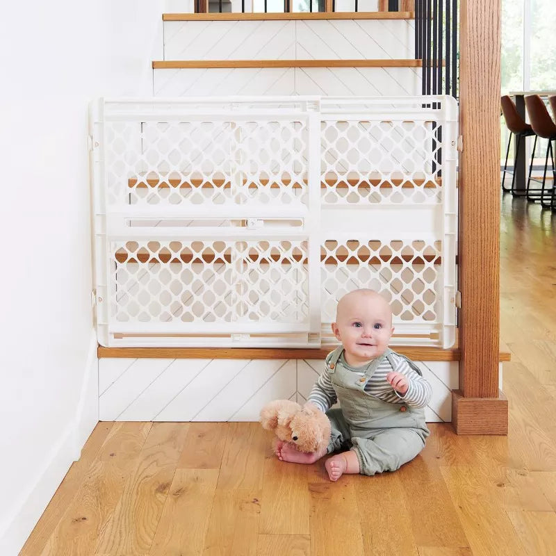 2-in-1 Supergate Secure Plastic Gate - White