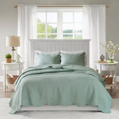 3pc Genoa Scalloped Edge Reversible Coverlet Set - Full/Queen