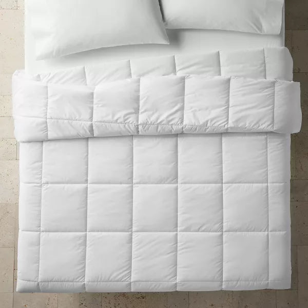 Premium Down Alternative Comforter Full/Queen