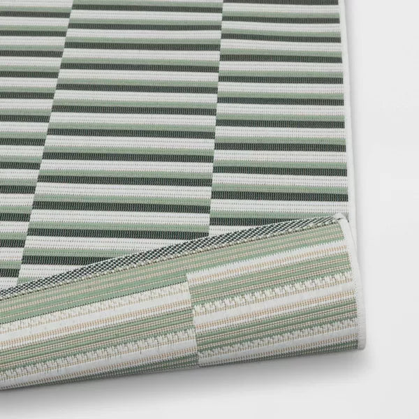 Linear Geo Outdoor Area Rug 3'11"x5'5"