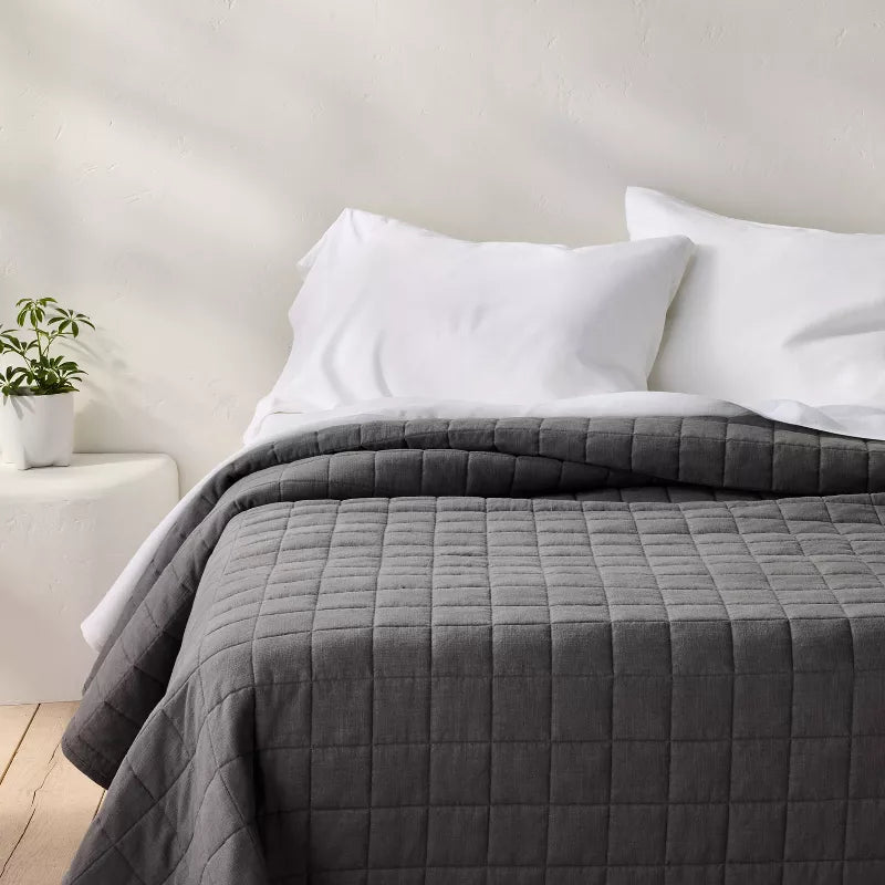 Heavyweight Linen Blend Quilt - King