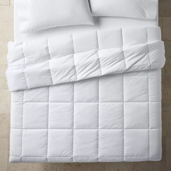 Premium Down Alternative Comforter - Full/Queen