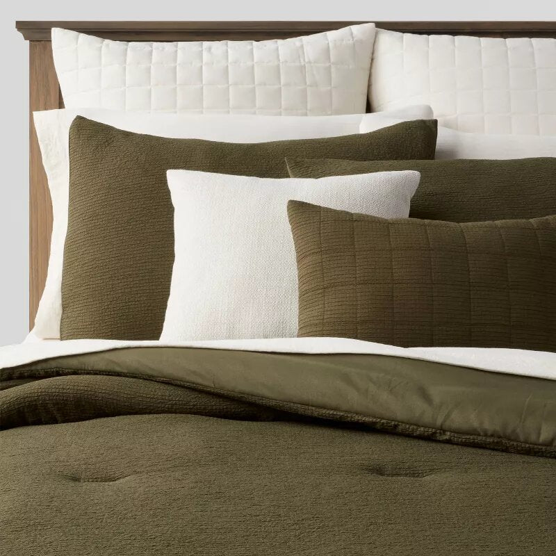 12 Pieces Micro Texture Comforter & Sheet Bedding Set - Size: King