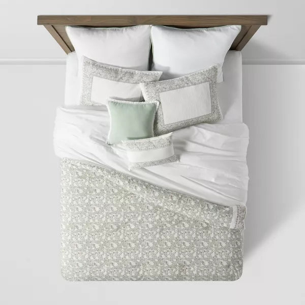 8pc Printed Floral with Border 8pc Comforter Set Green - Queen