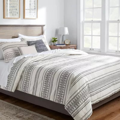 5pc Woven Diamond Stripe Comforter Set Cream/Black - Full/Queen
