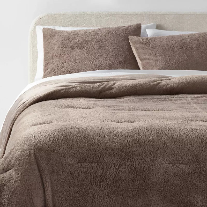 3pc Luxe Faux Fur Comforter and Sham Set - King