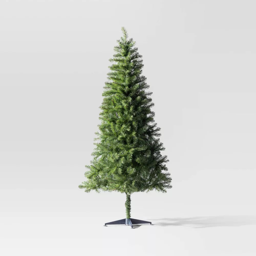 Pre-Lit LED Alberta Spruce Artificial Christmas Tree, final cut