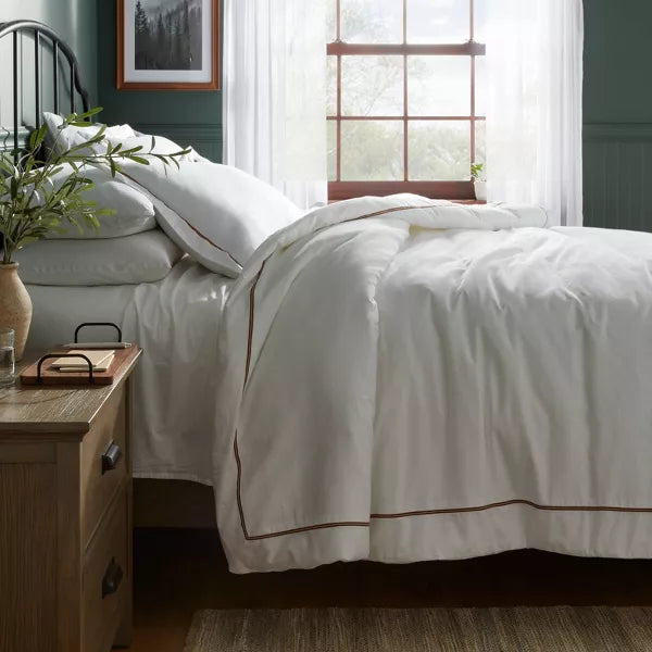 3pc Luxe Embroidered Border Duvet Cover and Sham Set King