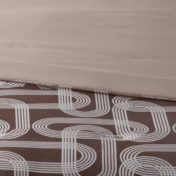 8pc Jacquard Chain Link Comforter and Sheet Set Taupe - Queen