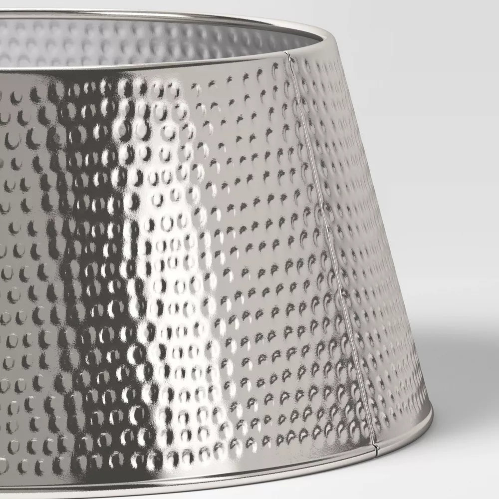 Hammered Metal Christmas Tree Collar Silver final cut