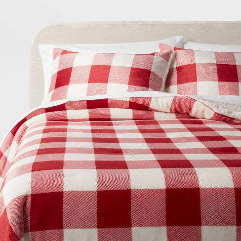 Cozy Buffalo Check Plush with Shearling Reverse Bed Blanket & 2 pillowcases