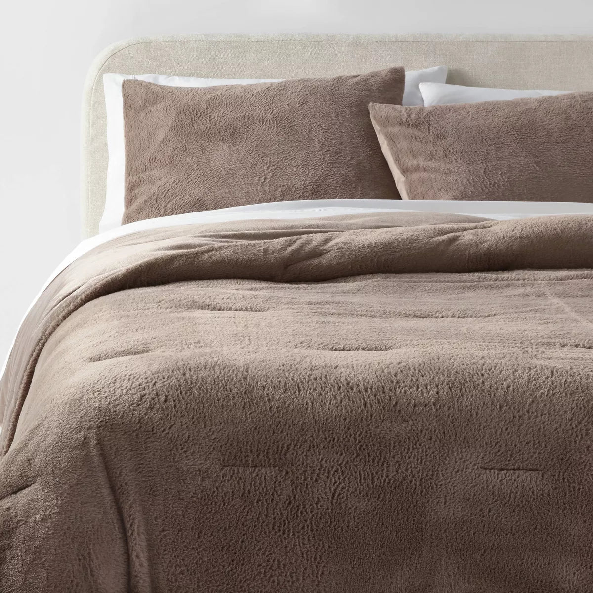 3pc Luxe Faux Fur Comforter and Sham Set - Full/Queen