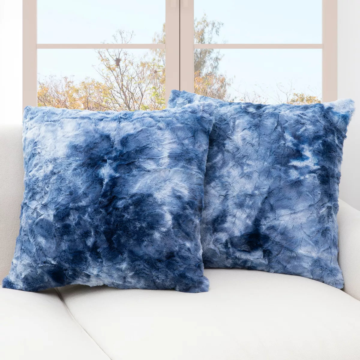 (Set of 2) 18" x 18" Cheer Collection Plush Faux Fur Throw Pillows - Blue & White SHOWROOM ITEM