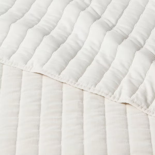 Channel Stitch Velvet Quilt  - Full / Queen