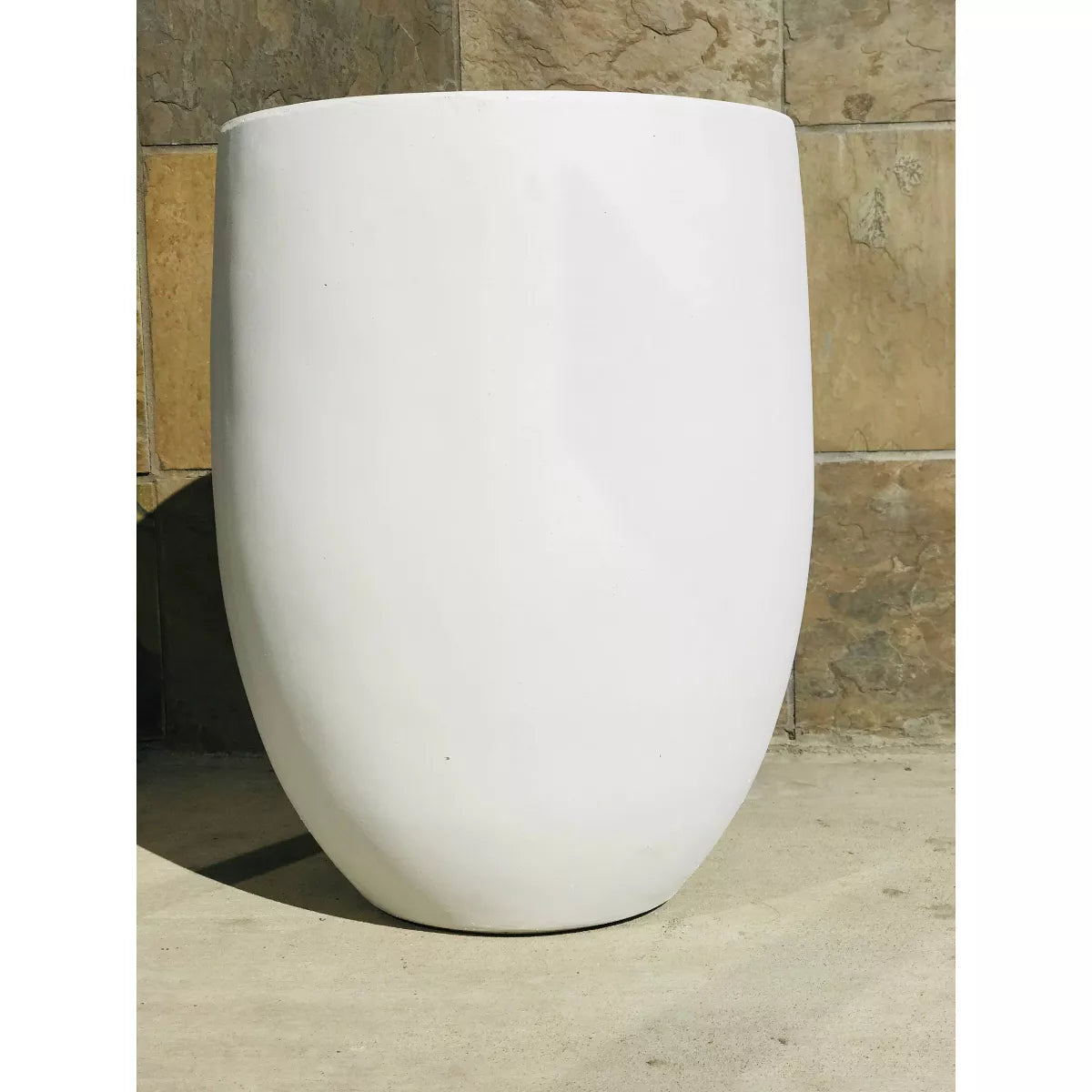 Wide Lightweight Concrete Outdoor Bowl Decorative Planter Pure White: Modern Design, Ecofriendly Materials