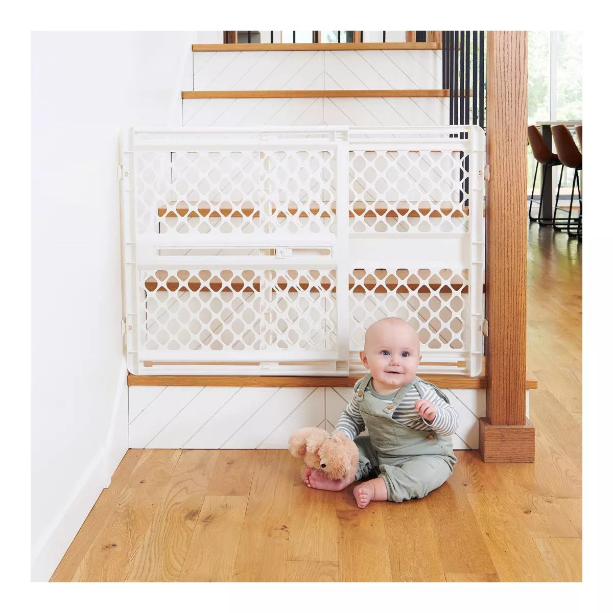 2-in-1 Supergate Secure Plastic Gate - White