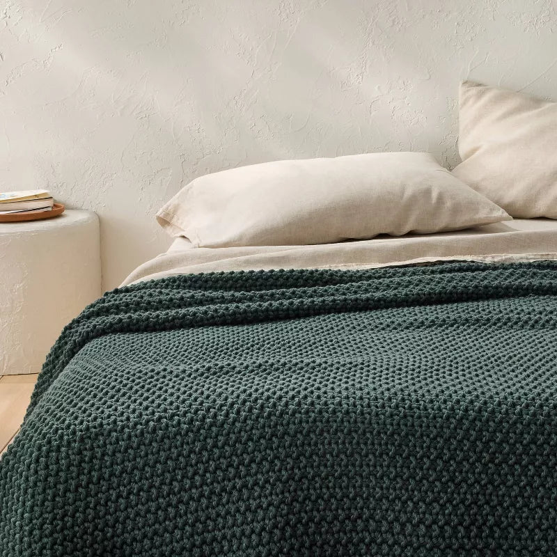 Chunky Knit Bed Blanket - Full/Queen