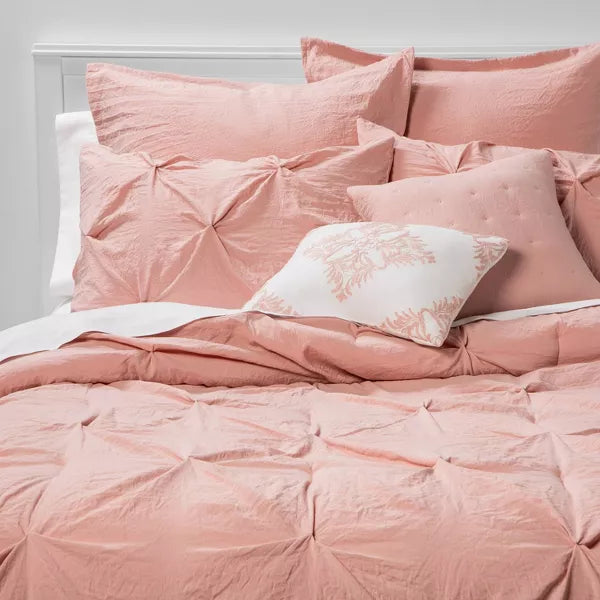 8pc Pinch Pleat Comforter Bedding Set - Queen