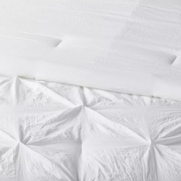 8pc Pinch Pleat Comforter and Sheet Set - Queen