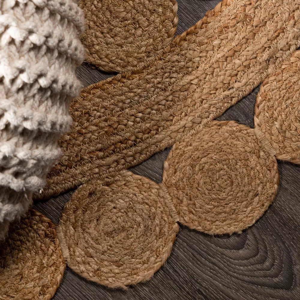 Bodhi 6"  Round Area Rug
