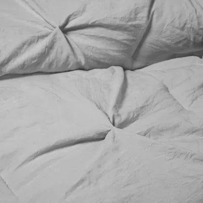 8pc Pinch Pleat Comforter Bedding Set - King