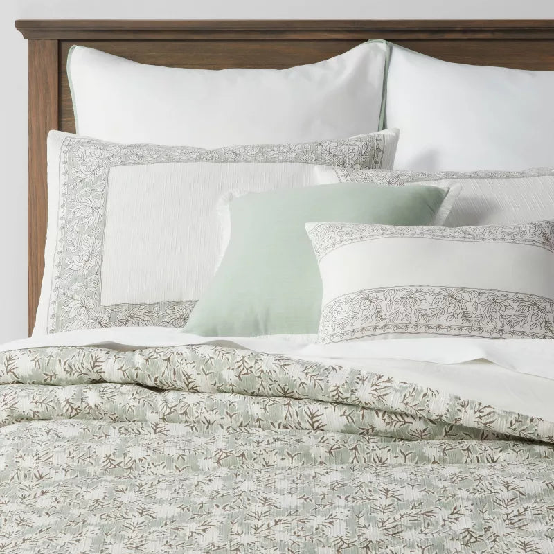 8pc Printed Floral with Border Comforter Set Green - Queen