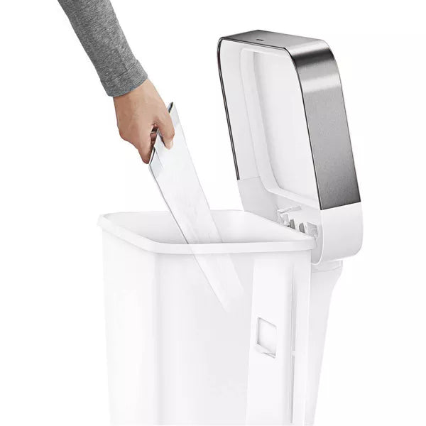Rectangular Liner Rim Plastic Step Trash Can