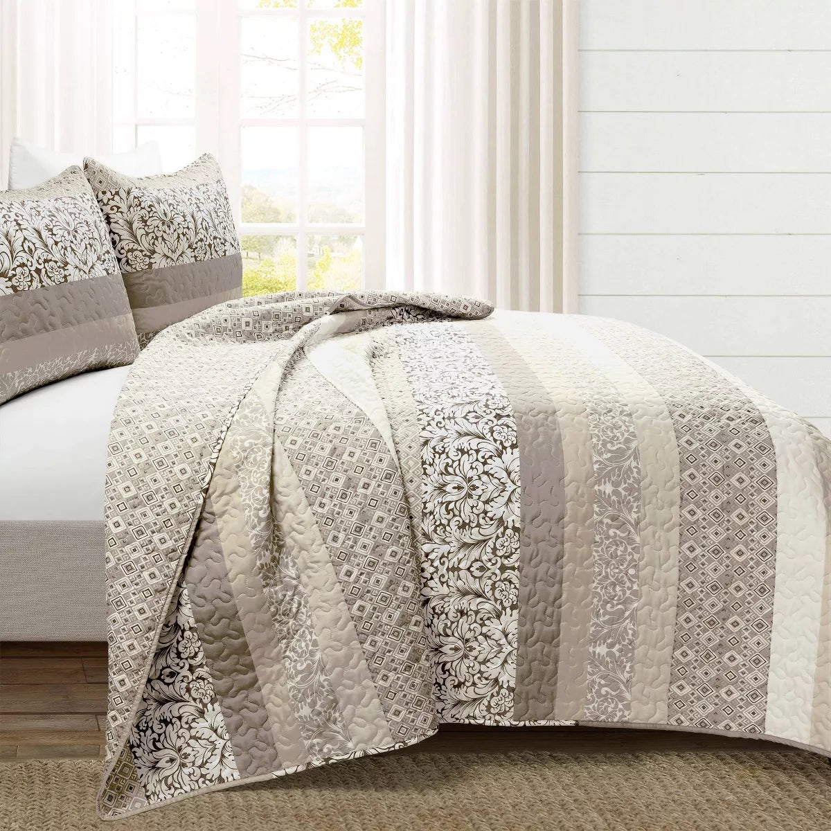 3pc Boho Stripe Reversible Oversized Quilt Set - King