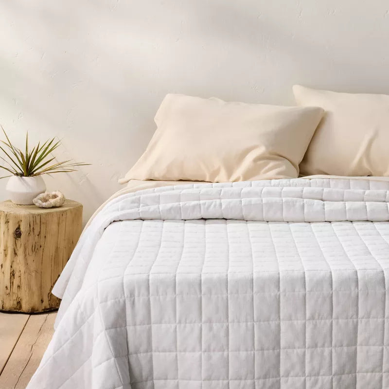 Heavyweight Linen Blend Quilt - King
