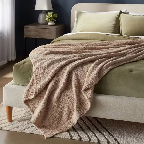 Cozy Chenille Bed Blanket - Full/Queen