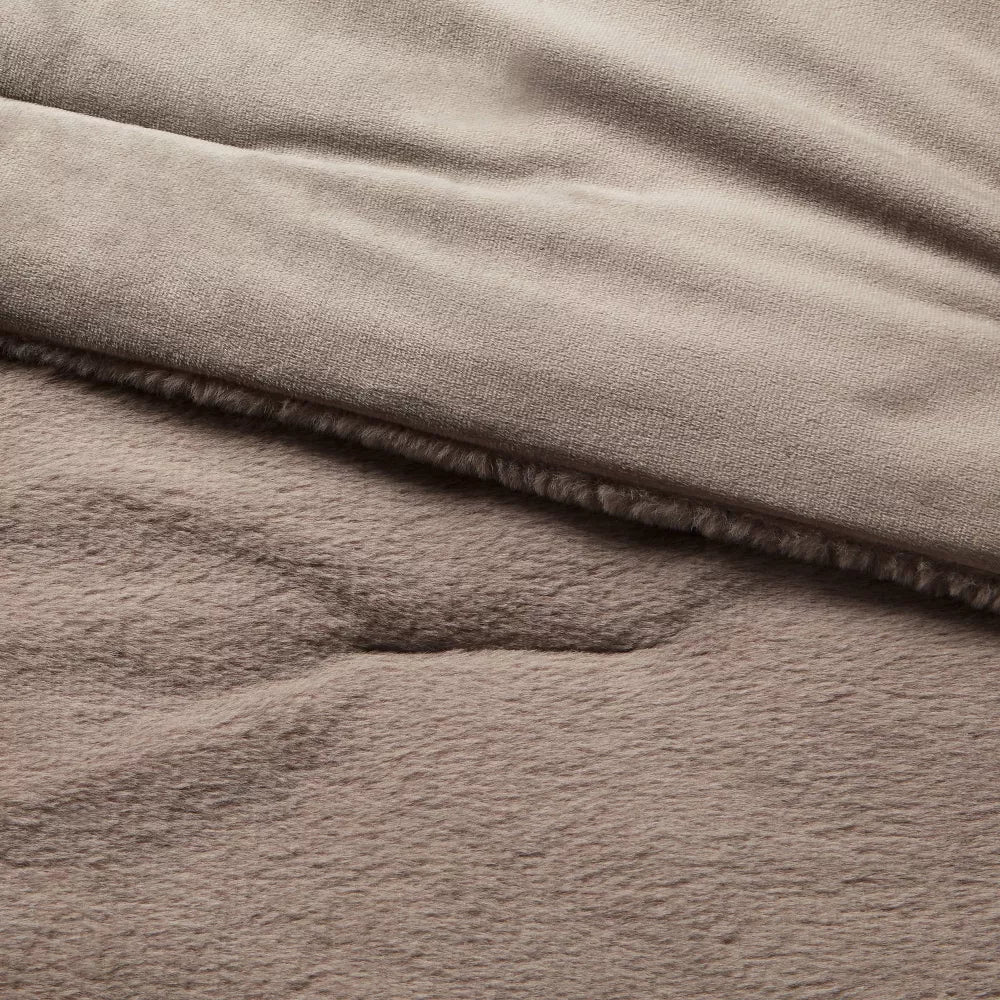 3pc Luxe Faux Fur Comforter and Sham Set - Full/Queen