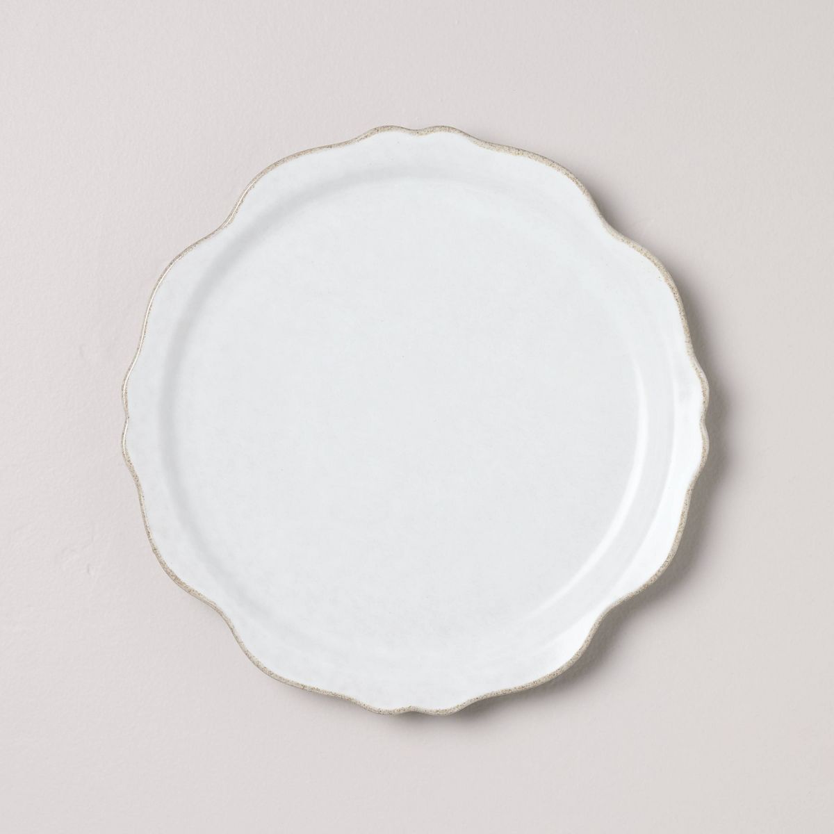 Carved Edge Dinner Plate