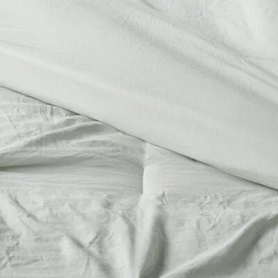 8 pc Pinch Pleat Comforter Bedding Set - King