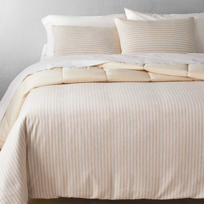 Heavyweight Linen Blend Stripe Comforter & Sham Set - Full/Queen