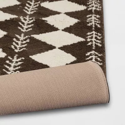 Irregular Diamond Shag Area Rug - 5'x7'