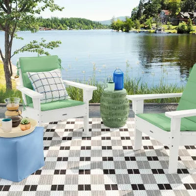 Linear Geo Outdoor Area Rug - 6'6"x9'