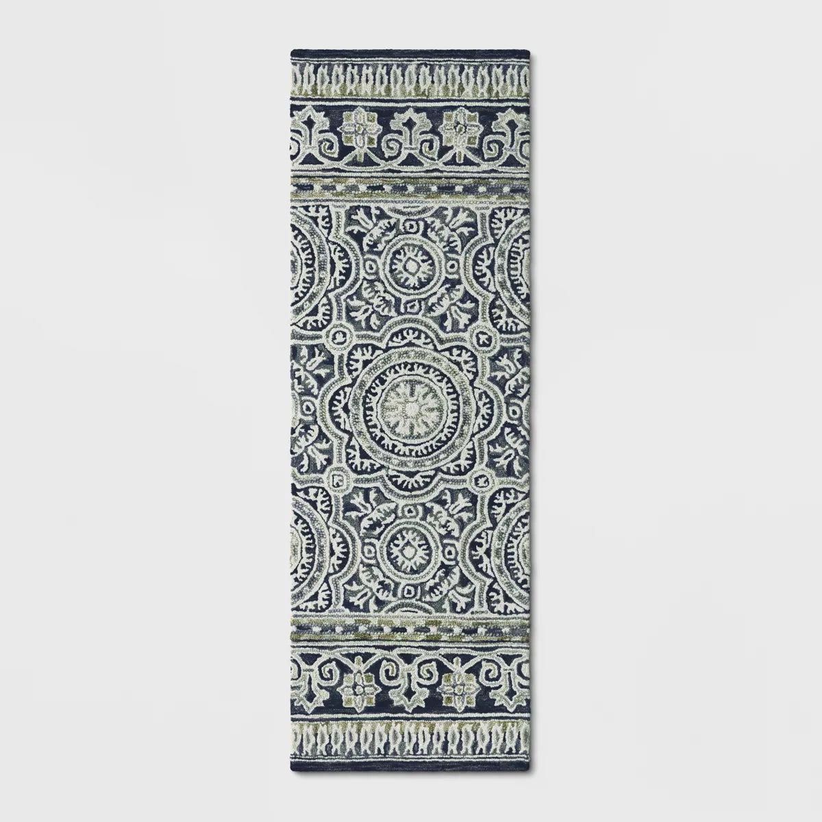 Floral Belfast Tufted Rug 2'3"x7'