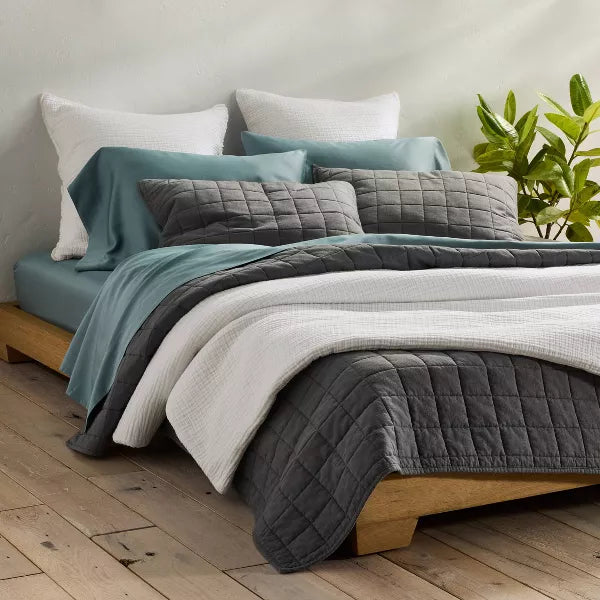 Heavyweight Linen Blend Quilt - King