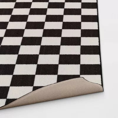 Washable Small Checker Accent Rug Charcoal and Ivory - 4'x5'5"