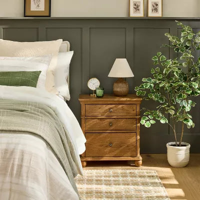 3 Drawer Classic Night Stand