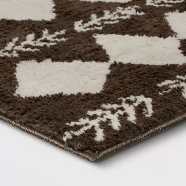 Irregular Diamond Shag Area Rug 5'x7'
