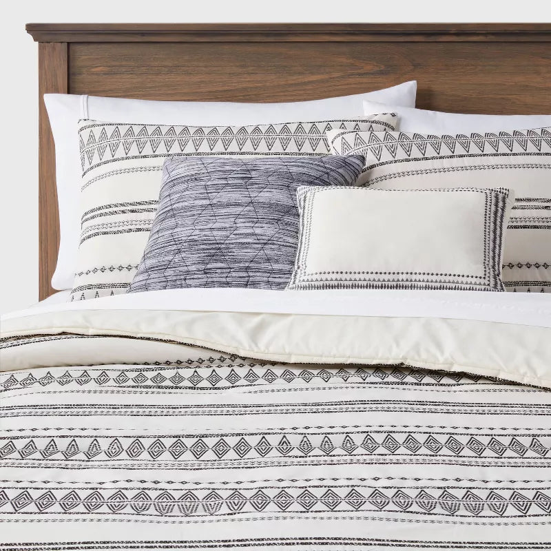 5pc Woven Diamond Stripe Comforter Set Cream/Black - Full/Queen