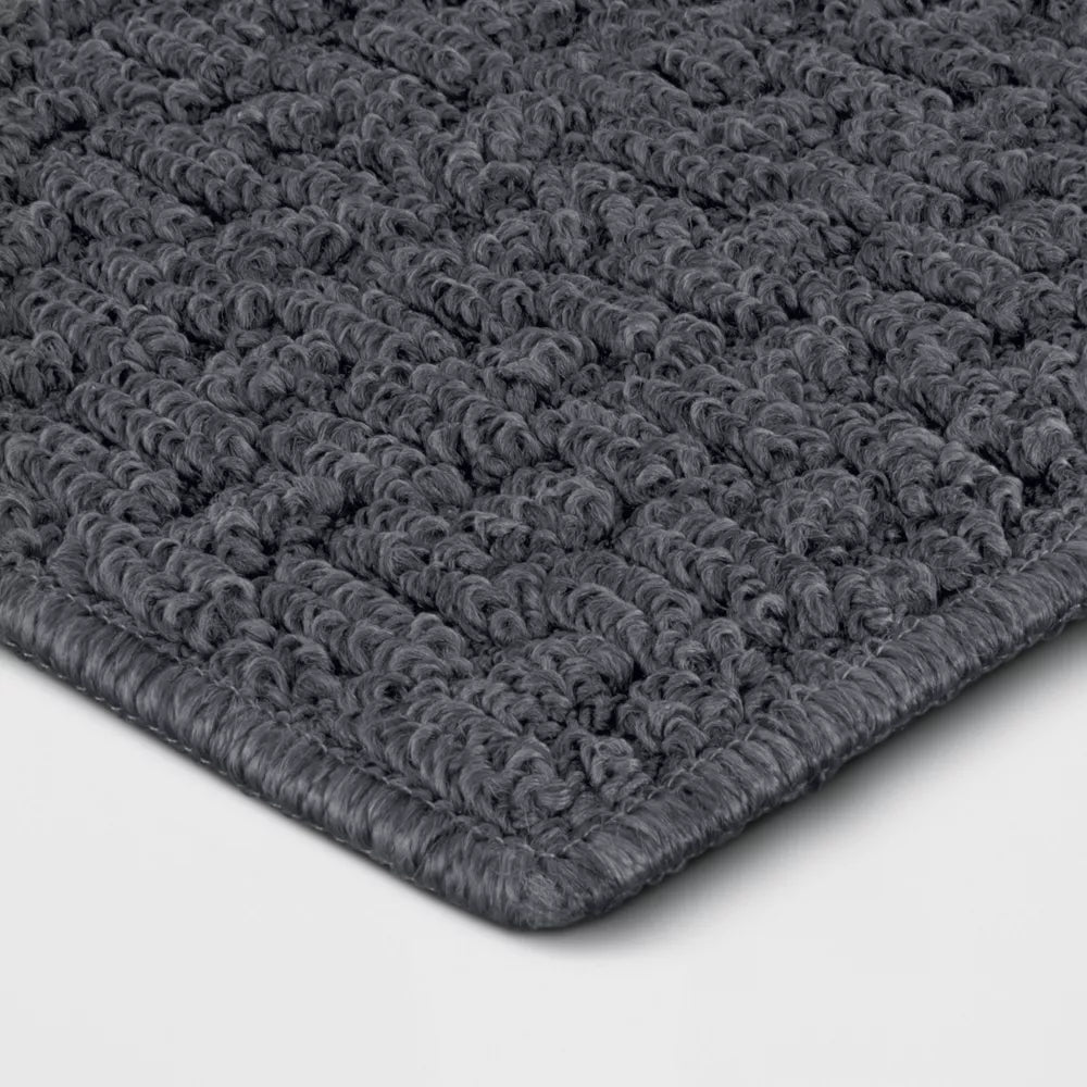 Washable Solid Machine Tufted Rug