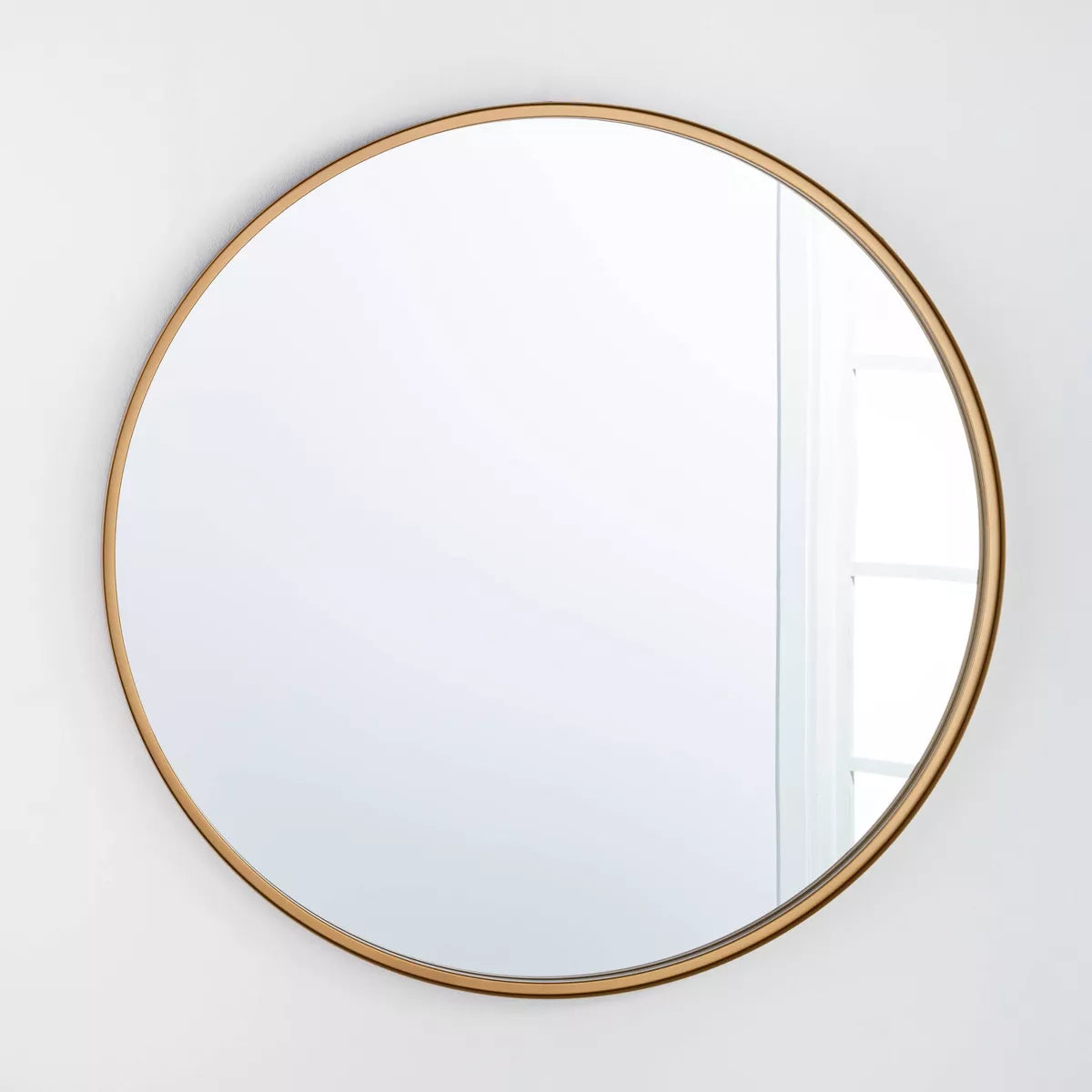 34" Round Decorative Wall Mirror SHOWROOM ITEM