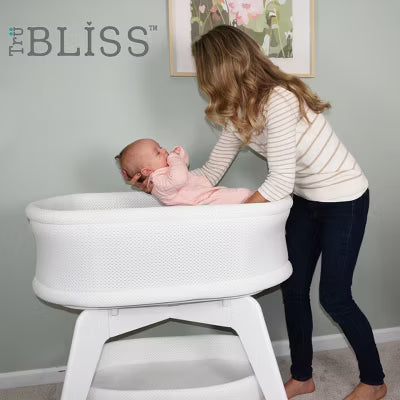 Evi Smart Bassinet